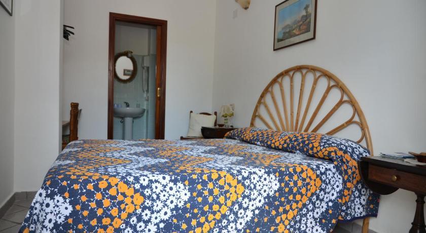 Gasthaus Agrestis Domus San Giovanni a Piro Zimmer foto